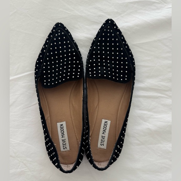 Nordstrom Steve Madden Feather Black Suede Silver Studded Loafers. EUC. Size 8. - Picture 8 of 11